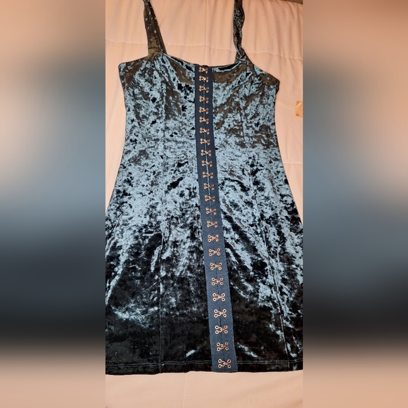 Forever 21 Velvet Dress in Blue and Black - Picture 1 of 3